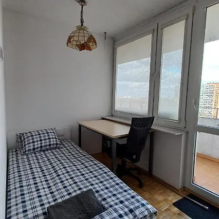 מלון דירות Ivory House *