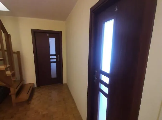 Ivory House Ξενοδοχείο με διαμερίσματα Βαρσοβία